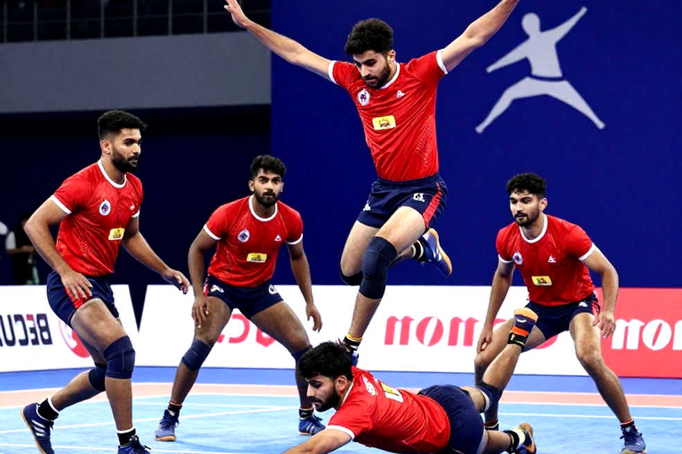 মাঙ্গার ছোঁয়ায় ম্যাট: জাপানের ৬২-৩৫ কেন আসলে একটা ডিফেন্সিভ কোলাপ্সের হিসাব